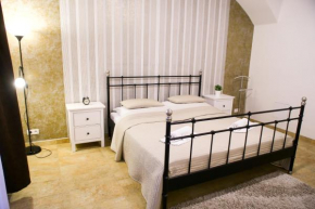 Stefania Apartment Centre